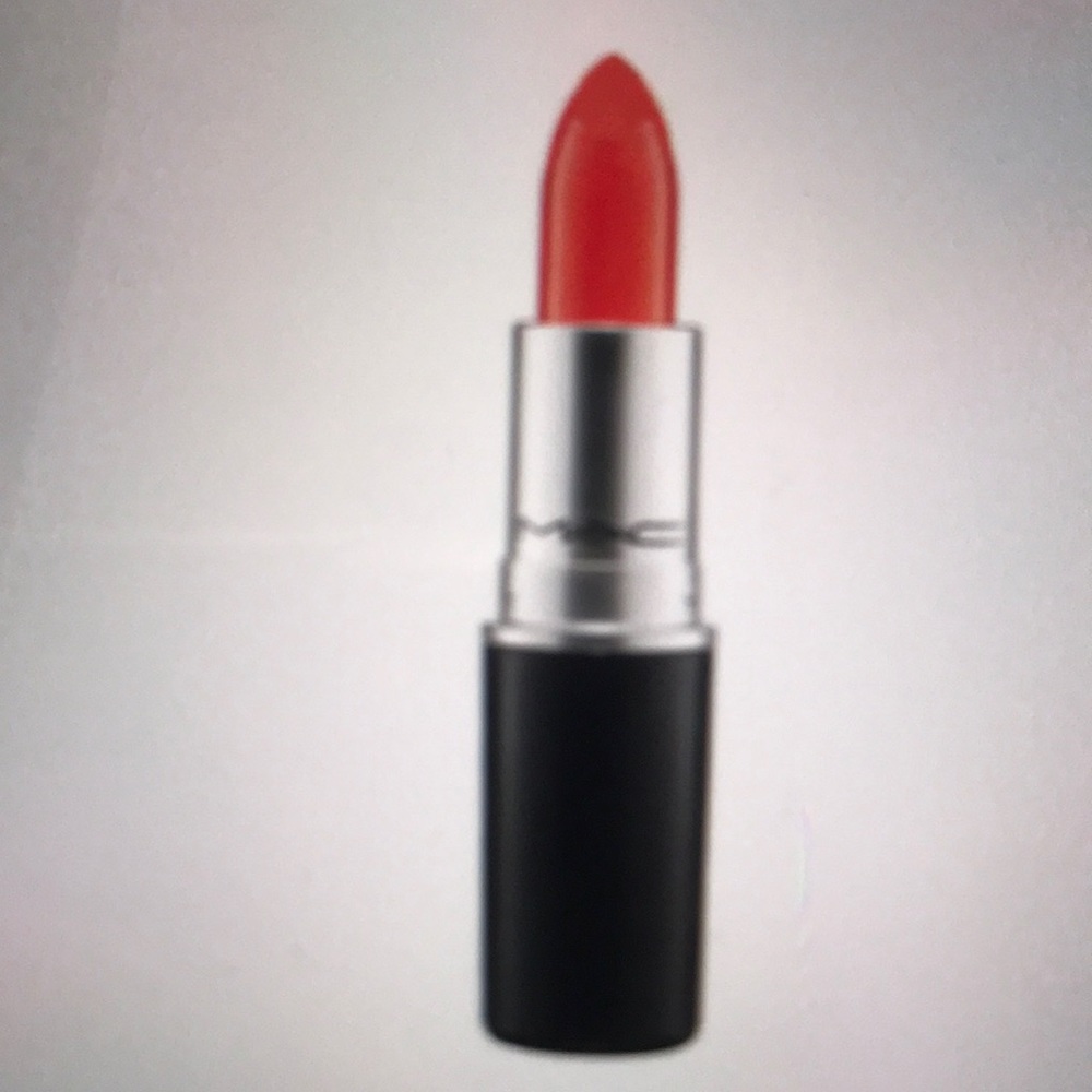 Mac Cosmetics DOZEN CARNATIONS Cremesheen Lipstick 💄